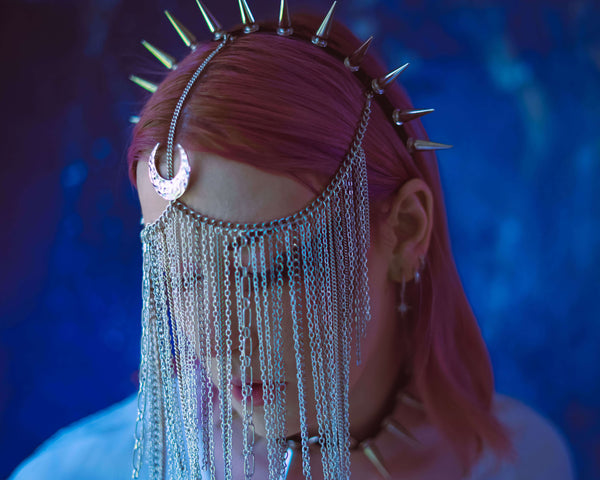 Chained spiky gothic crown with chain mask