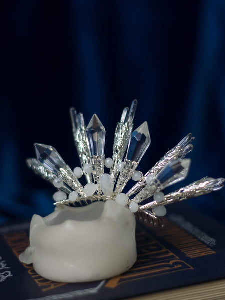 Frozen spikes quartz and crystals mini crown on comb